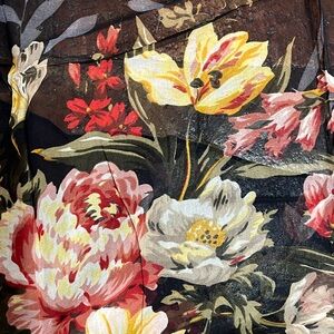 Romantic China Silk Shanghai Friendship Store floral scarf 33” X 35” new in box